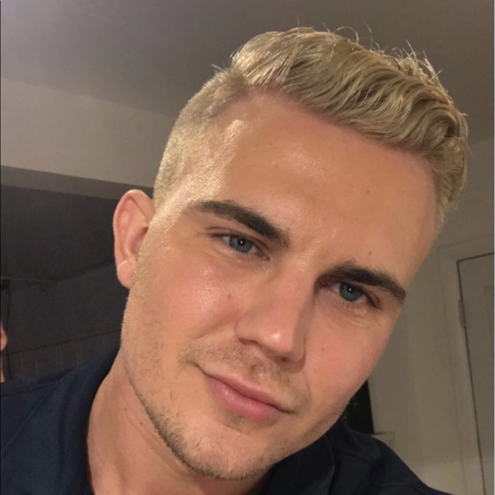 Meet your Posher, Connor